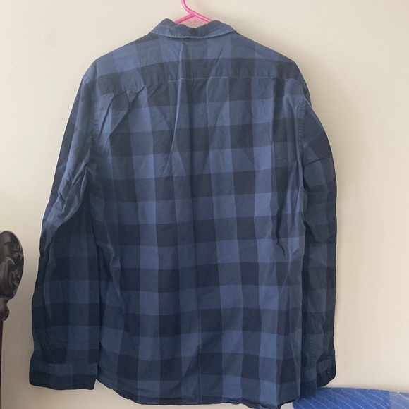 Men’s J.Crew button up - Picture 4 of 4